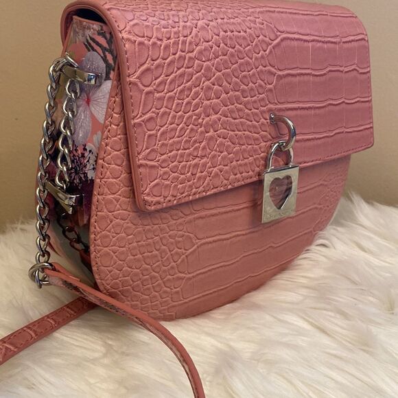 NWT Betsey Johnson Dark Blush Snake Embossed Floral Saddle Bag | Crossbody Bag - Picture 5 of 17